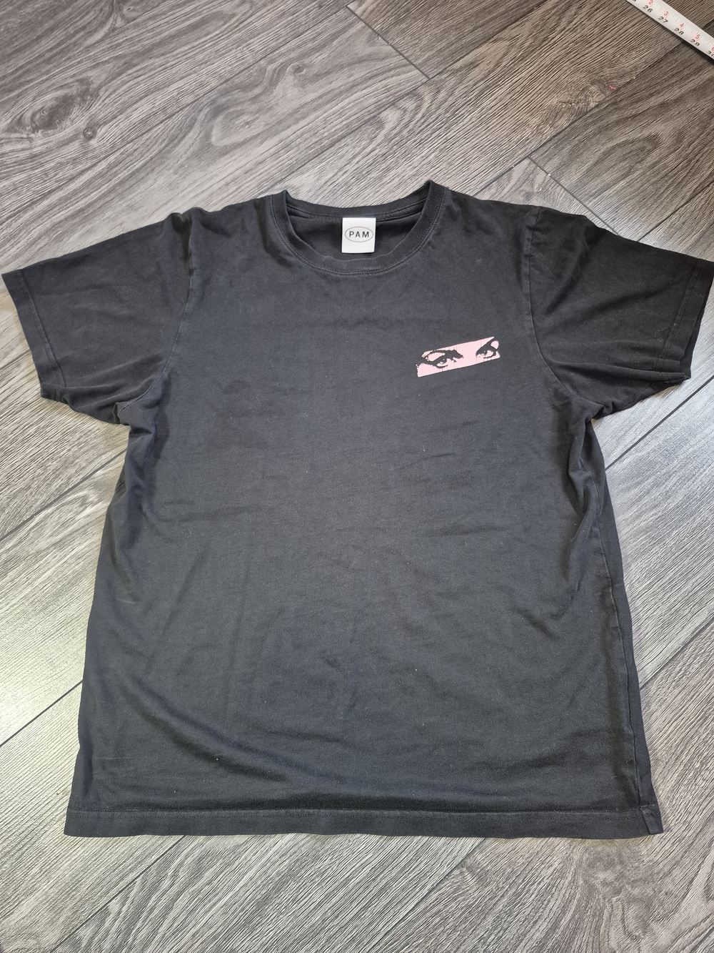 P.A.M. (Perks and Mini) Y-Eyes Tee in black - Rare Logo
